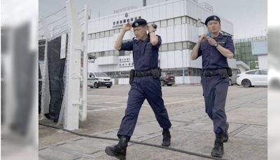 張學友隔8年重返大銀幕 攜手謝霆鋒穿制服帥登巡邏船