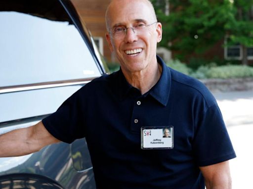 Democrat donor Jeffrey Katzenberg refutes report that he warned Biden donor cash is drying up