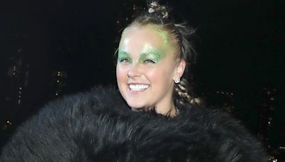 JoJo Siwa Is a Literal Furball in Jaw-Dropping NYFW Look