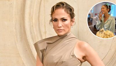 J. Lo Goes Makeup Free, Seemingly Snubs Ben Affleck on Birthday