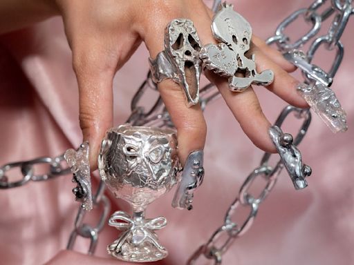 Custom jeweler for Lady Gaga, Beyoncé debuts exhibition