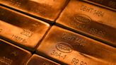 Gold pares gains as higher US dollar, bond yields weigh