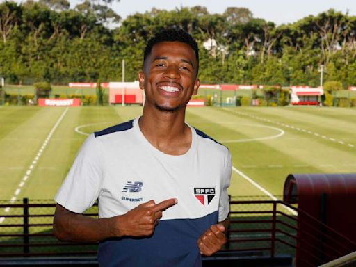 São Paulo anuncia contratação por empréstimo de volante da Lazio