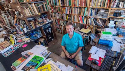 Longtime Cottonwood Books owner was more than a bookseller: 'He certainly made his mark'