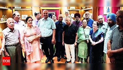 Rotary Club dedicates Hall of Fame to Rajendra Saboo | Chandigarh News - Times of India