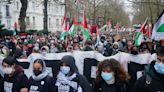 Pro-Palestinian protesters stage sit-in at Westminster Bridge