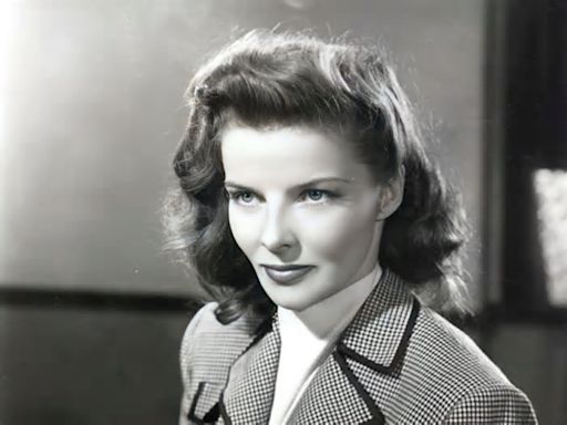 Why Katharine Hepburn never personally accepted any of her Oscars: “Prizes are nothing”