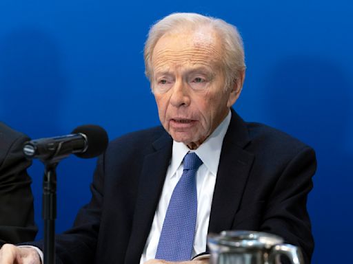 Former Sen. Joe Lieberman, Democrats’ VP pick in 2000, dead at 82