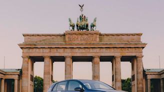 VW enters the car-sharing game with all-electric WeShare launch in Berlin