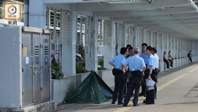 九龍城碼頭對開現浮屍 死者疑為56歲失蹤男子