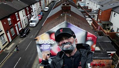 Video: la impactante despedida de Jürgen Klopp de los trabajadores del Liverpool FC y su compromiso con la ciudad