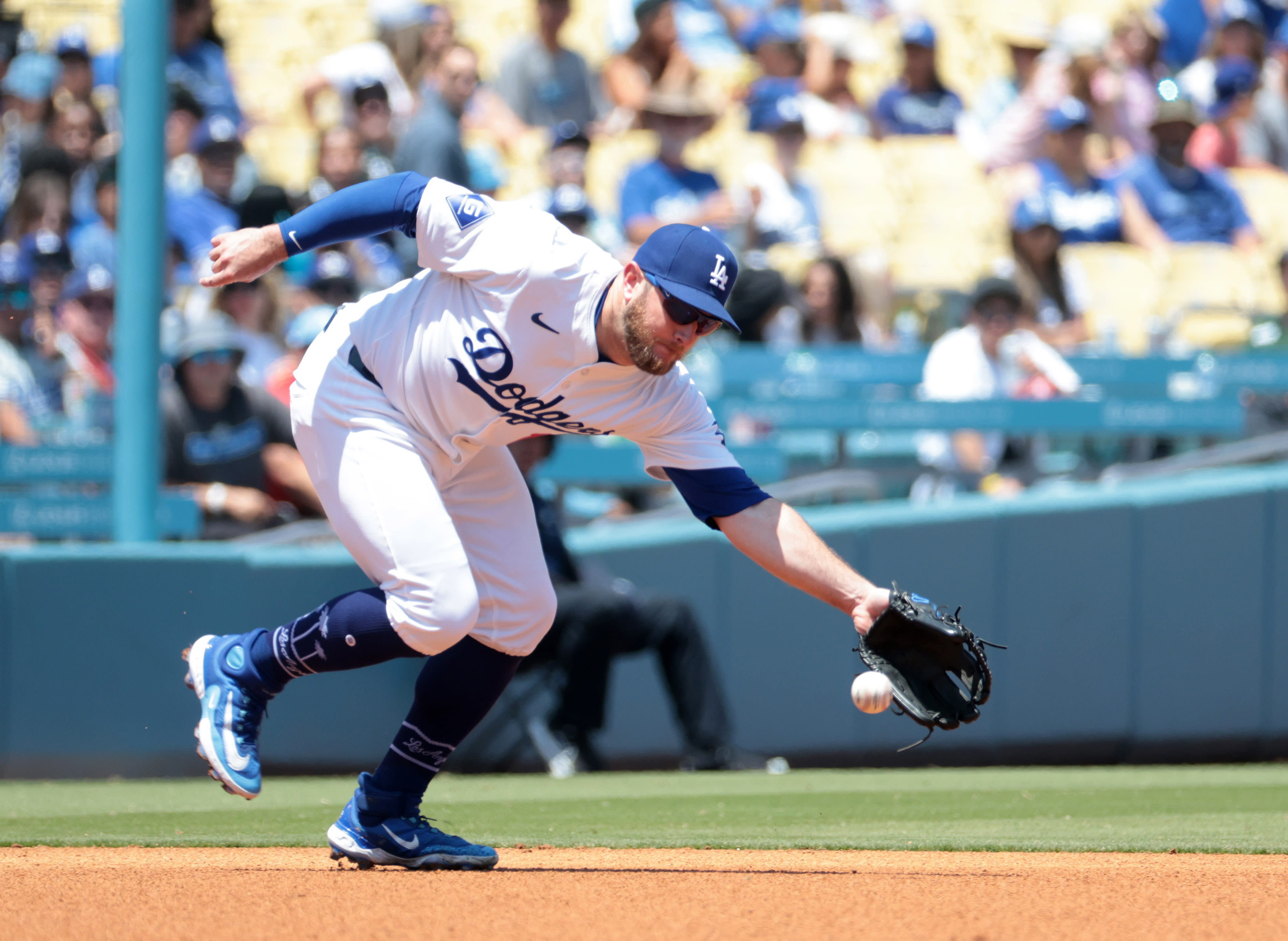 'He’s on a mission': How Max Muncy quelled concerns about his defense at third base