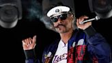 After Barstool Sports sponsorship fizzles, Snoop Dogg brand is attached to Arizona Bowl, fo shizzle