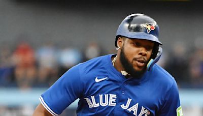 Springer hits 3-run HR, Horwitz adds solo HR as Blue Jays hold on to beat Astros 7-6