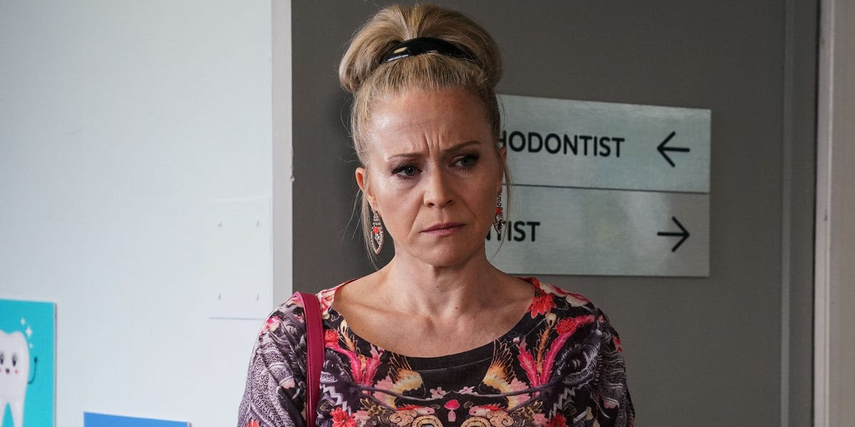 EastEnders’ Linda makes a life-changing decision in iPlayer release