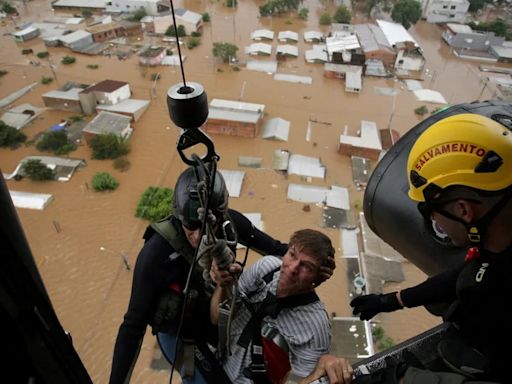 Inundaciones en Brasil: aumentó a 66 el saldo de muertos y los rescatistas trabajan a contrarreloj para evitar una tragedia mayor