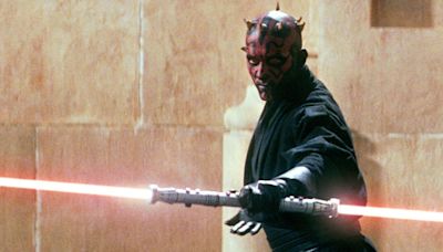 Star Wars Will Celebrate The Phantom Menace's 25th Anniversary With A Lightsaber Even Cooler Than Darth Maul's