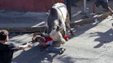 Sueltan toros en las calles de Managua para despedir la fiesta popular más grande de Nicaragua
