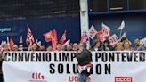 El personal del sector de la limpieza de edificios y oficinas se manifiestan en Vigo y anuncian una nueva convocatoria de huelga en la provincia