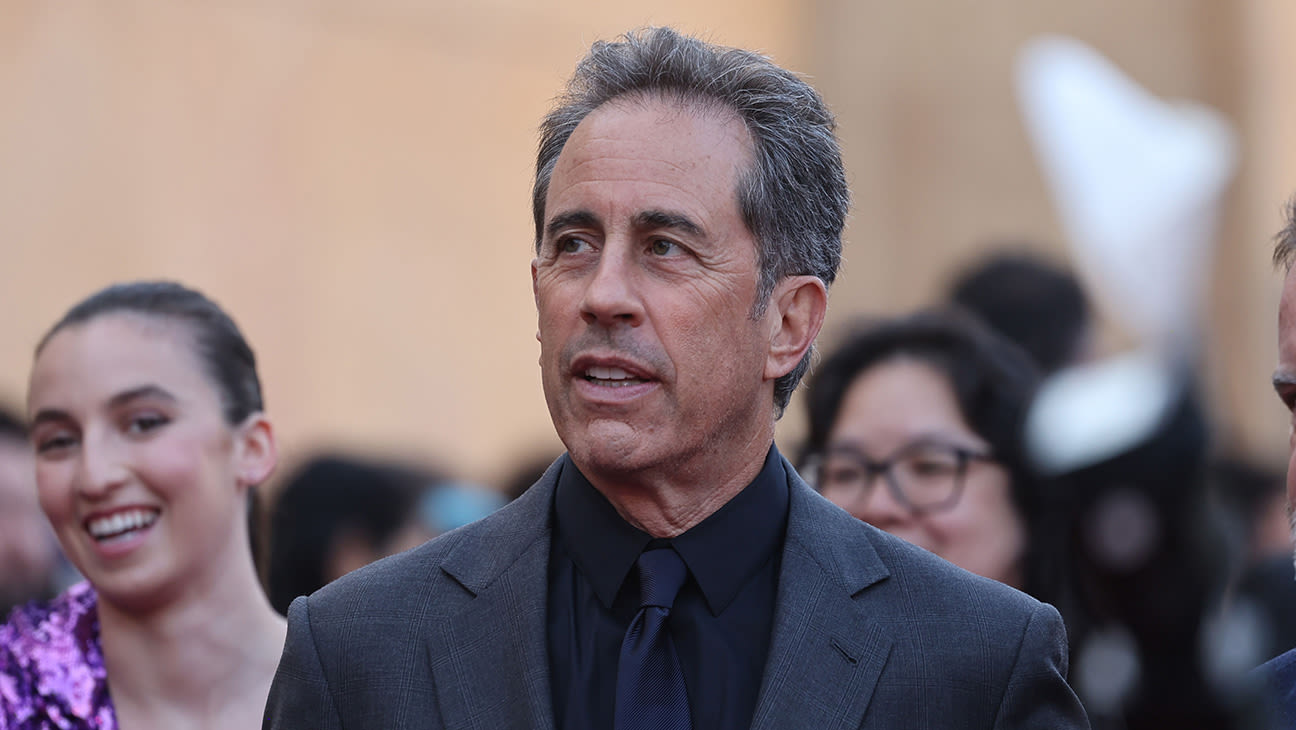 Jerry Seinfeld Roasts Pro-Palestine Heckler Who Disrupts Comedy Show: “Get Out of Here”