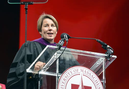 Here are the 2024 commencement speakers addressing Mass. graduates this month - The Boston Globe