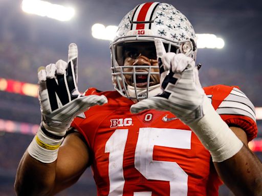 Ohio State Buckeyes RB Ezekiel Elliott to Wear No. 15 in Dallas Cowboys Return