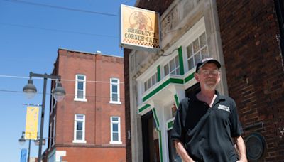 Well-known pie maker and longtime Topeka business owner Bradley Jennings dies at 68