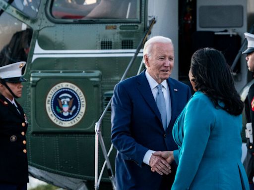 Biden Campaign Courts Wealthy Donors on West Coast Fund-Raising Trip