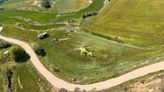 Dos heridos graves tras estrellarse un helicóptero en Vilanova de l'Aguda, Lleida