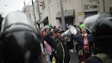 Manifestantes se congregan cerca del Congreso en Jirón Huallaga y Ayacucho (GALERÍA)