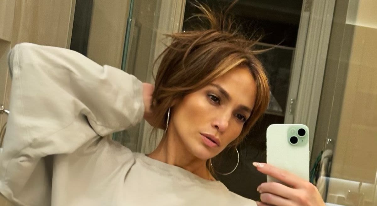 Jennifer Lopez Goes “Same Sweats, Different Day” in a Cropped Loungewear Set