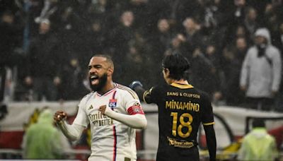 Lyon vence o Monaco e garante o tricampeonato francês do PSG