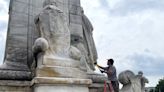 Crews begin clean-up of Union Station's Columbus Circle after Netanyahu protests