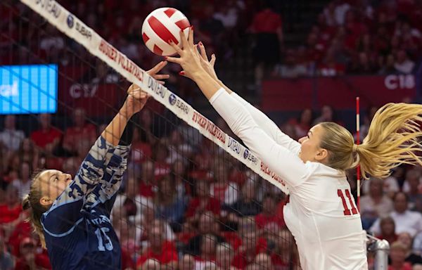 Nebraska Volleyball Bounces Back, Sweeps The Citadel