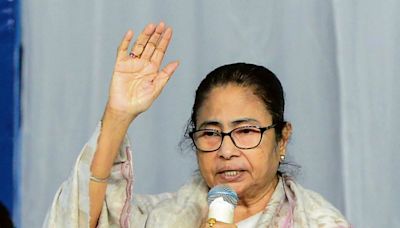 BJP slams Didi as she offers to give shelter to refugees