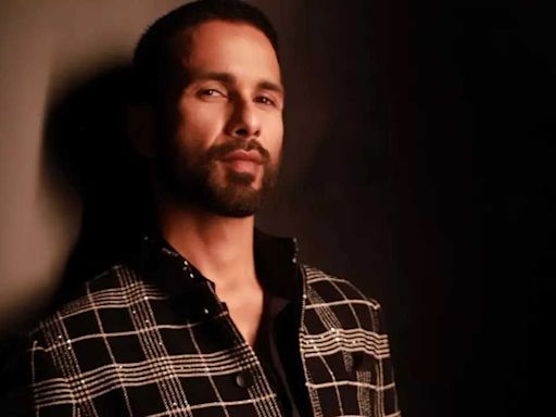 Shahid Kapoor: With a net worth of approx. Rs 300 crores, the actor earns from THESE diversified income sources - Times of India