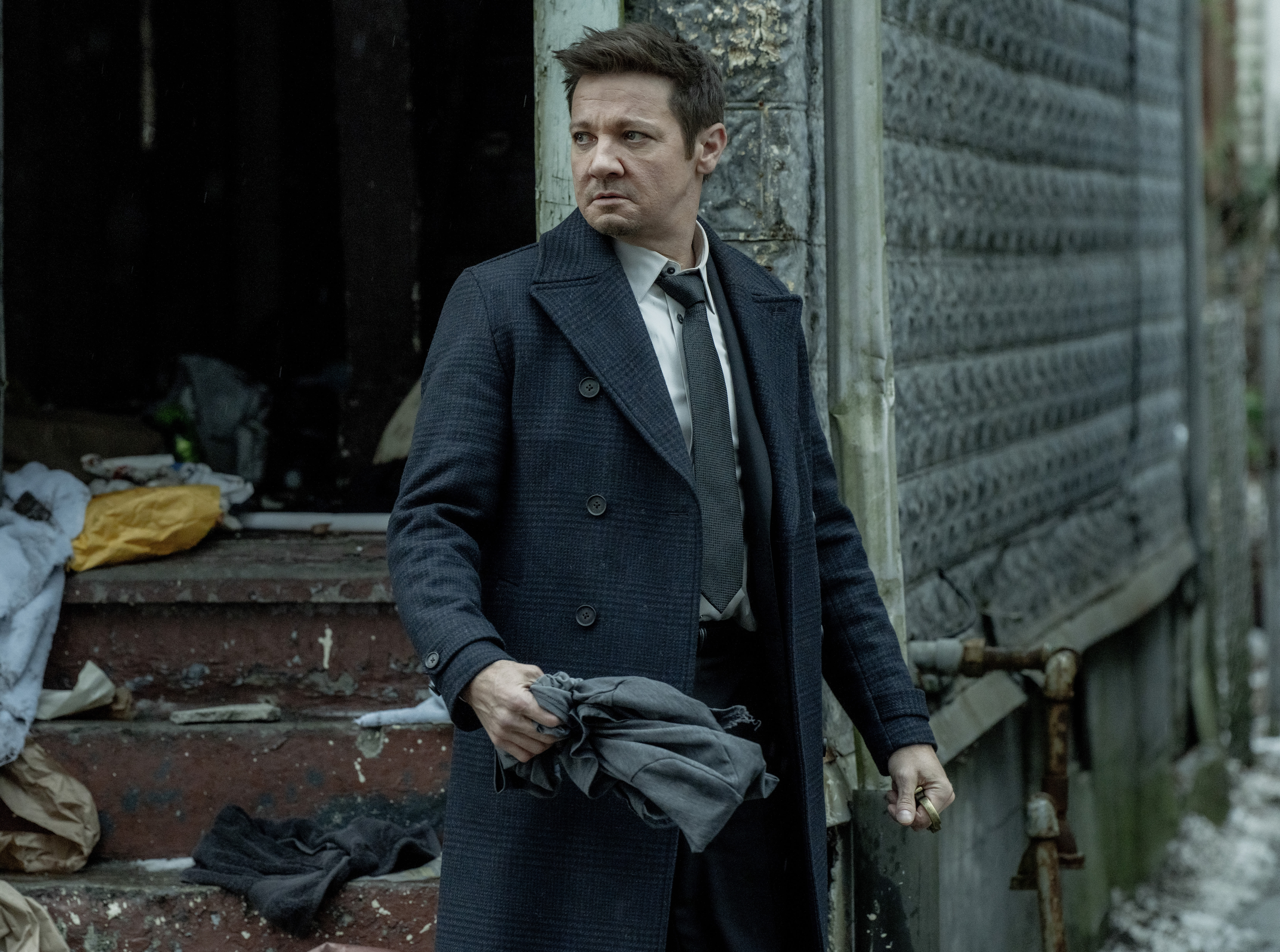 ‘Mayor Of Kingstown’: Jeremy Renner Goes To Battle With Russian Mob In Season 3 Trailer