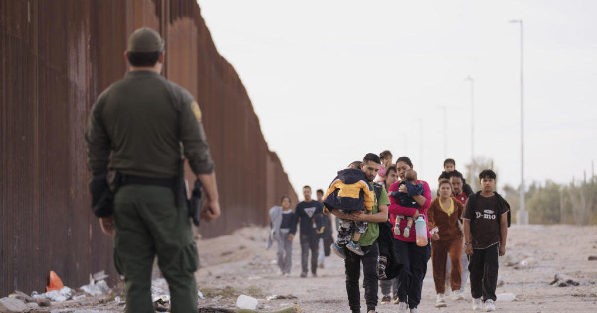 Arizona voters to decide whether to make border crossing by noncitizens a state crime