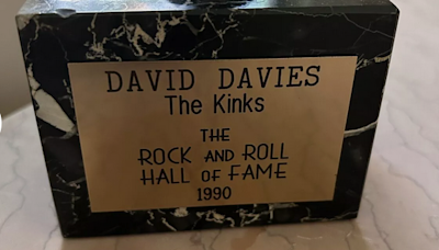 The Kinks' Legendary Dave Davies Sees Rock Hall Statue For Sale on ebay - And He'd Like It Back! - Showbiz411