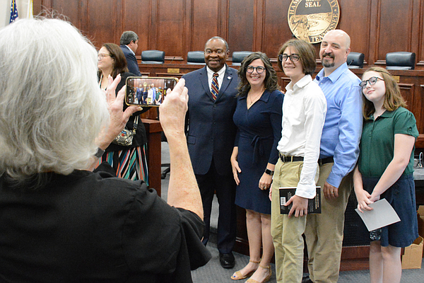 Newly elected Hamilton County school board members take office | Chattanooga Times Free Press