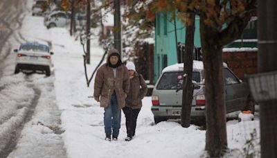 Frío polar, nieve y alerta amarilla: un domingo muy complicado en una de las provincias del país