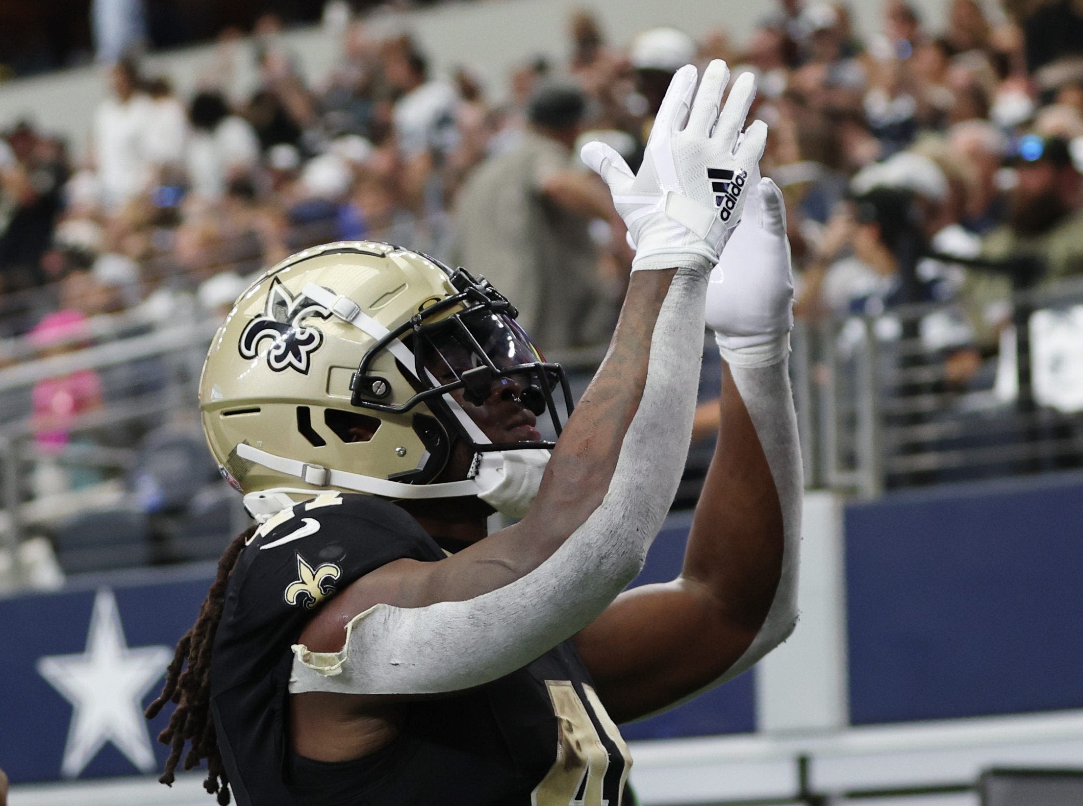 Alvin Kamara surpassed Christian McCaffrey in career touchdowns scored