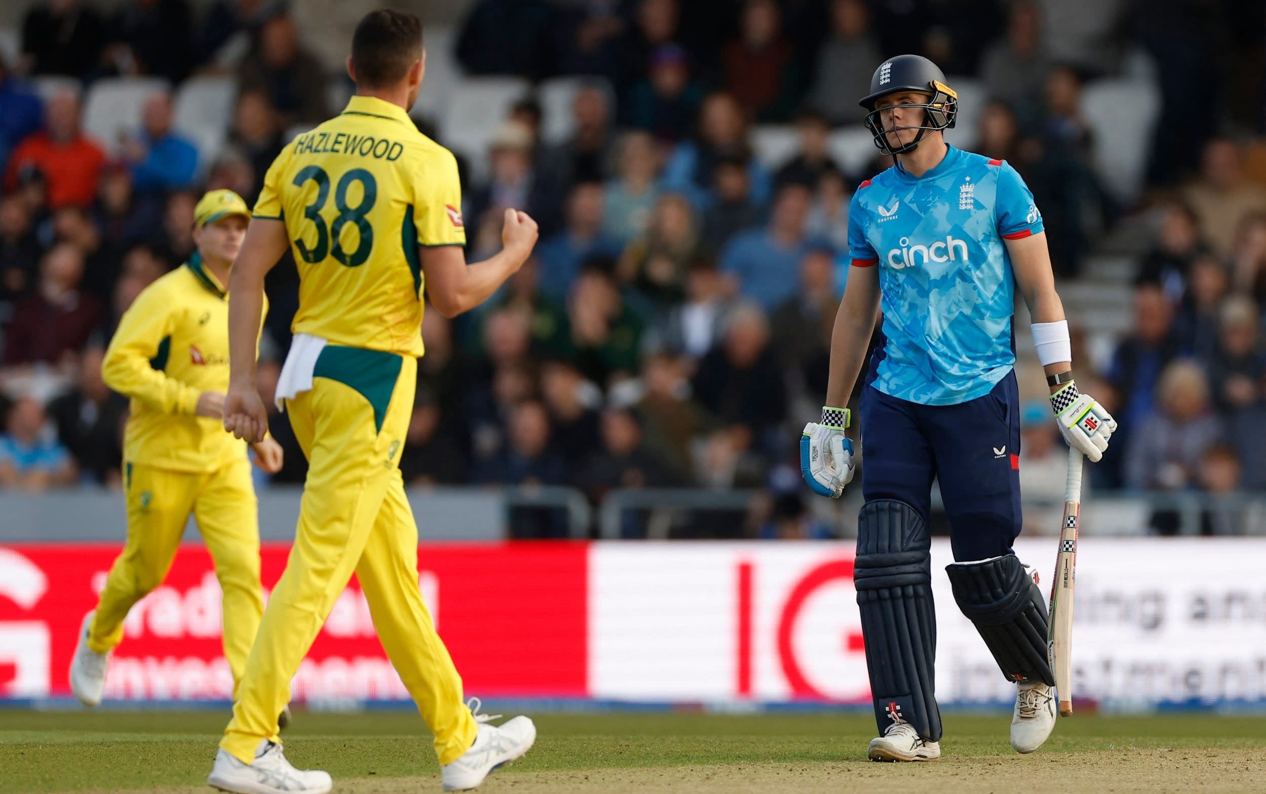 Brutal learning curve as ropey batting lets England down in second ODI