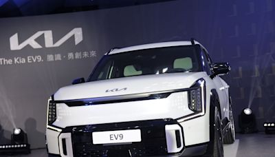 台灣KIA EV9電動休旅上市時間曝！預售279.9萬起、共有6-7人座