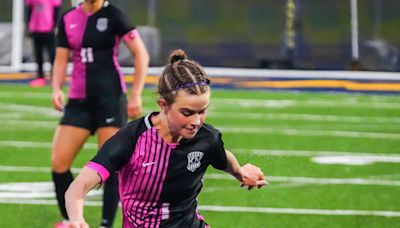 Kettle Moraine, Arrowhead rise in area girls soccer rankings