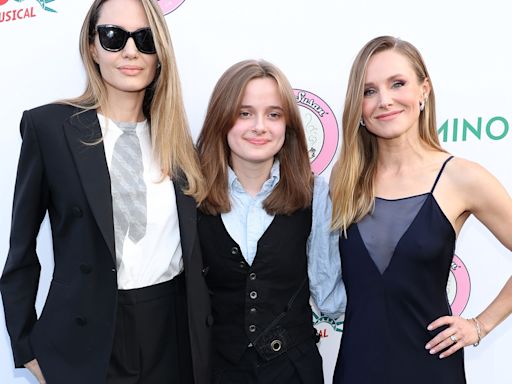 Angelina Jolie and Daughter Vivienne Walk Red Carpet With Kristen Bell