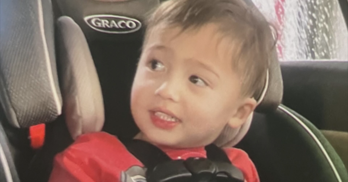 Neighbors mourn as remains of missing toddler Elijah Vue are identified