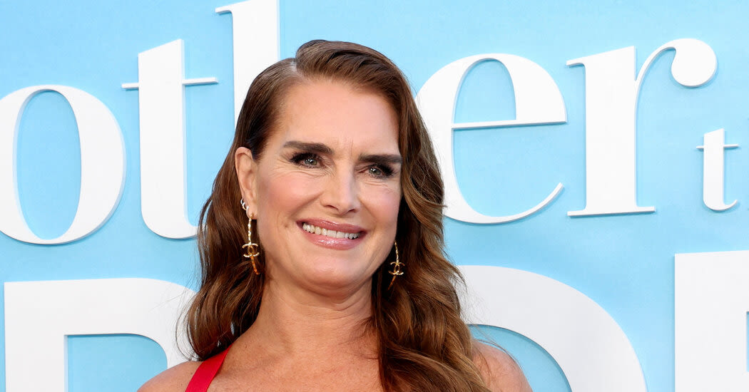 Brooke Shields Elected President of Stage Actors’ Union