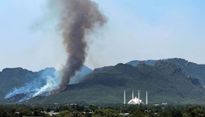 Pakistan battles forest fires amidst heat wave | World News - The Indian Express