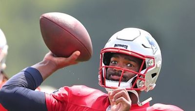 Patriots quarterback watch: Jacoby Brissett starts slow, finishes strong while Drake Maye has on off day - The Boston Globe